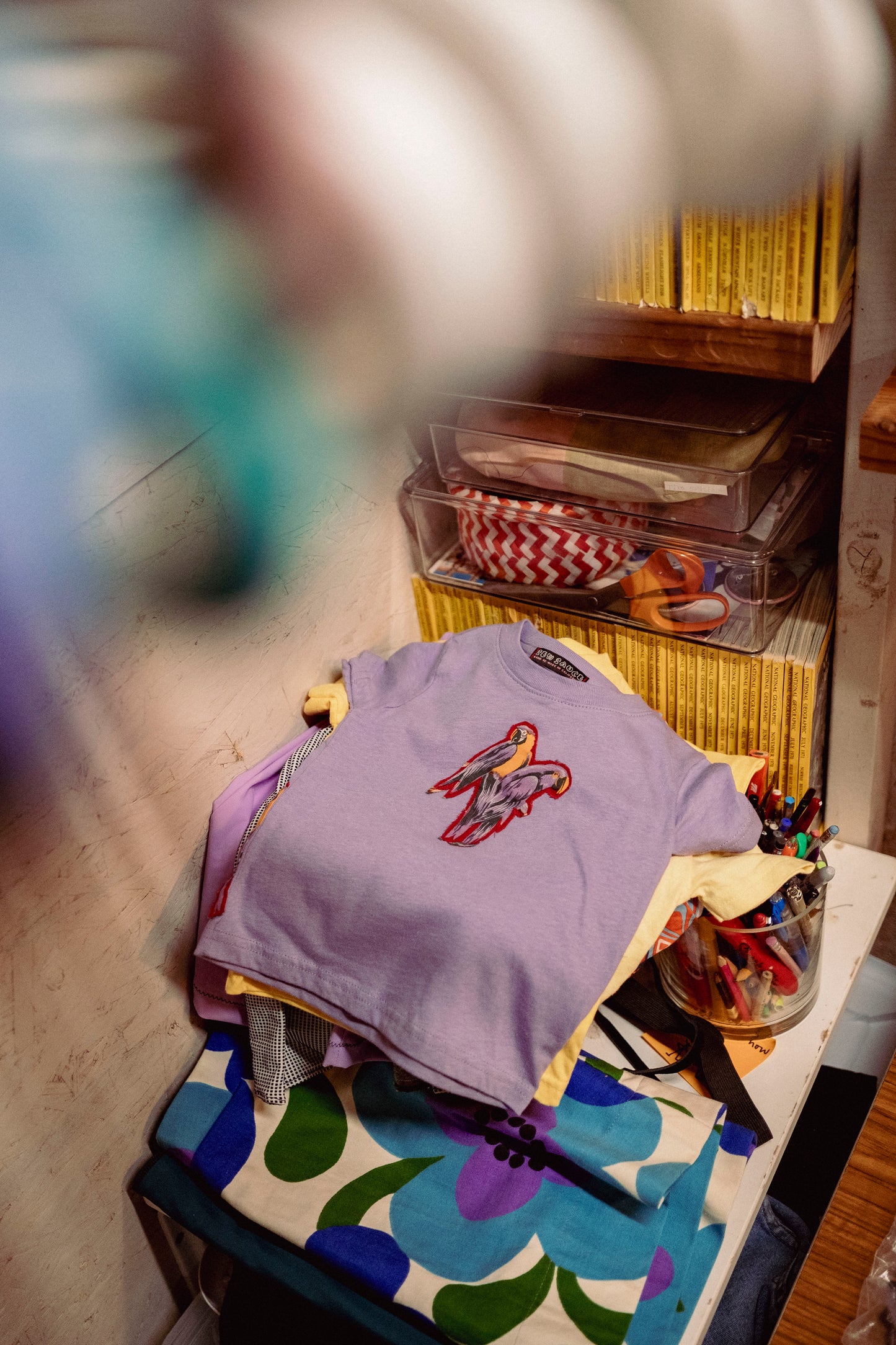 PURPLE GUACAMAYA TODDLER TEE