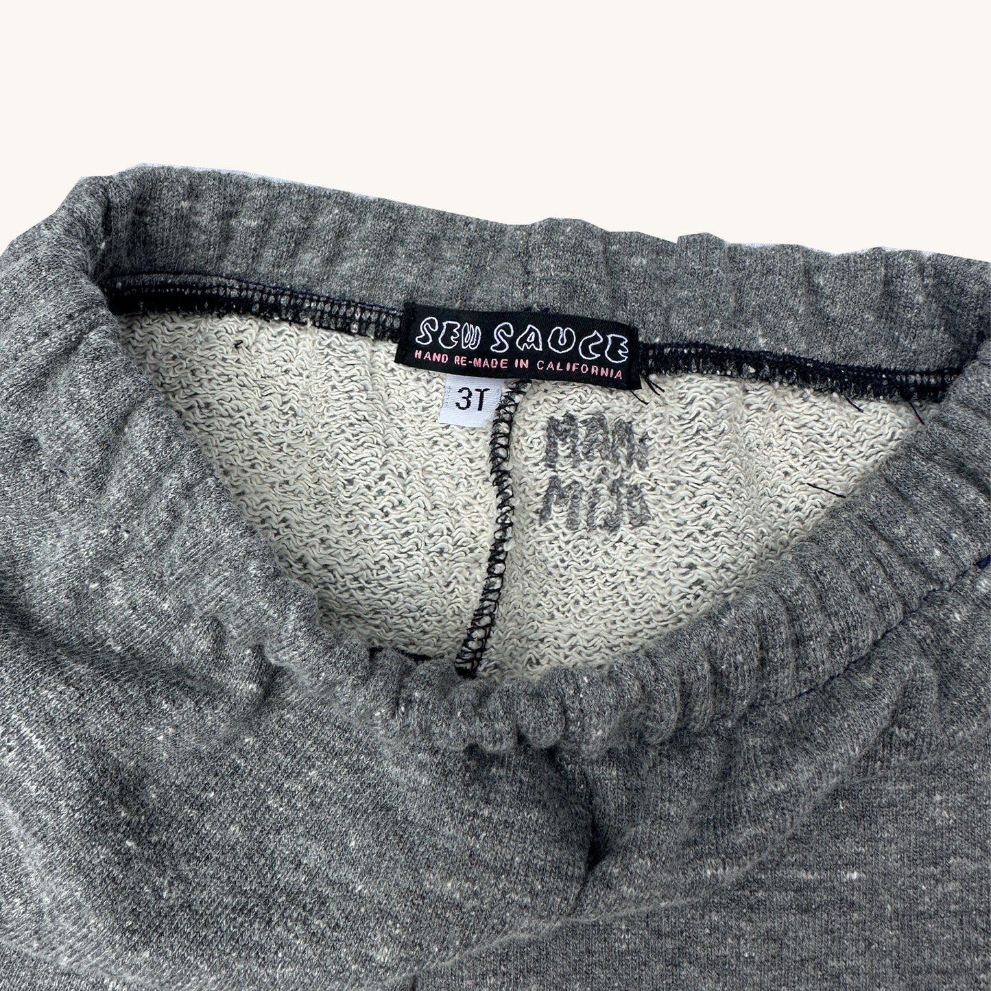 GREY FLARE - 3T